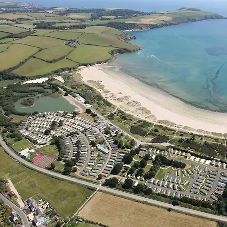 Par Sands Coastal Holiday Park-2