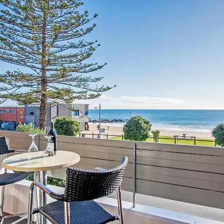 Beachfront Voyager Motor Inn-2