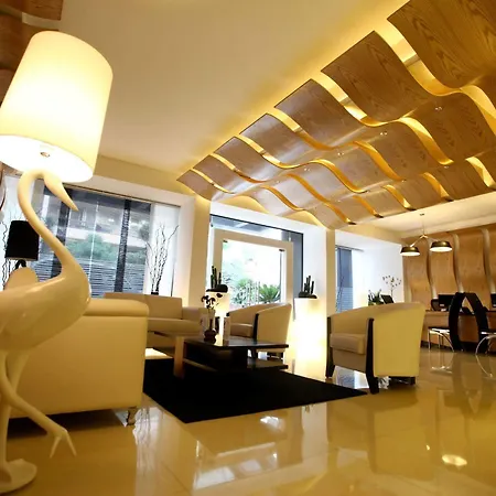 Wh Hotel-2