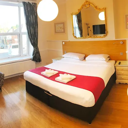 Gidea Park Hotel-3