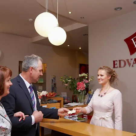 Hotel Edvards-2