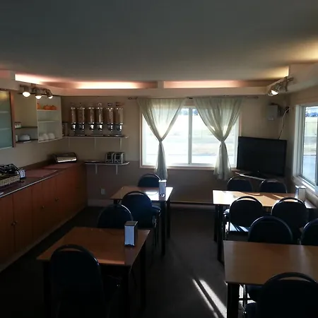 Traveller'S Inn-2