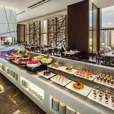 Nina Hotel Tsuen Wan West-3