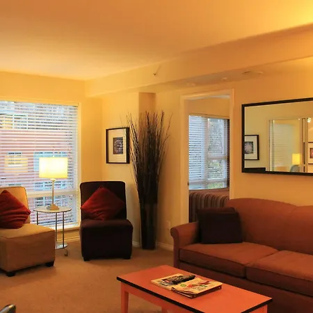 910 Beach Apartment-3