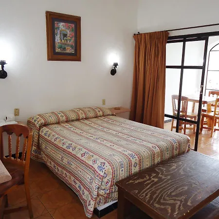 Hotel Loma Linda Taxco-3