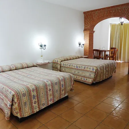 Hotel Loma Linda Taxco-2