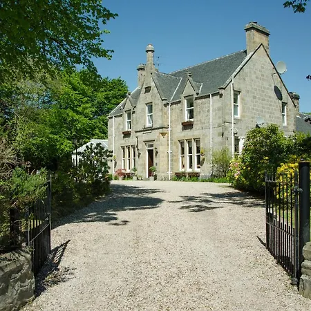 Ravenscourt Guest House-2