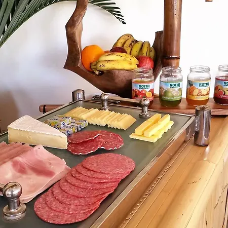 Fare Suisse Tahiti - Guesthouse-2
