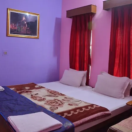 Puja Guest House-2