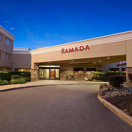 Ramada By Wyndham Toms River-3