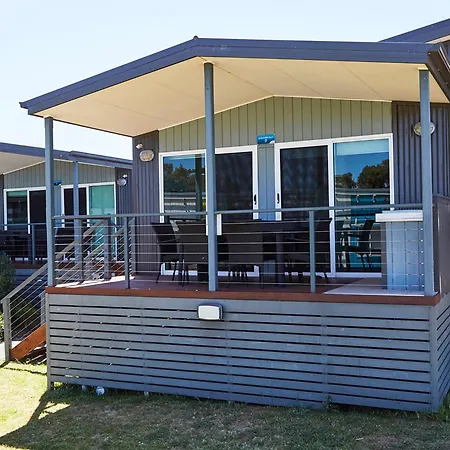 Nrma Victor Harbor Beachfront Holiday Park-3