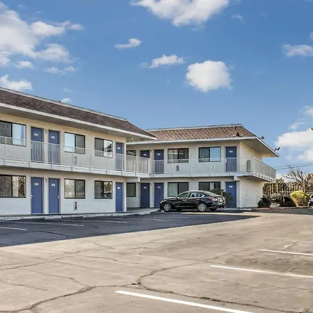 Motel 6-Mojave, Ca-3