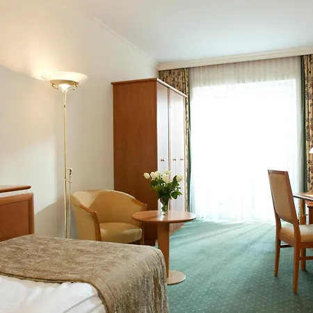 Hotel Warmbaderhof-2