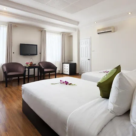 Serenity Villa Hotel-2