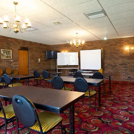Golden Grain Motor Inn-2