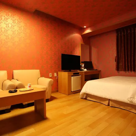 Prince Hotel-2