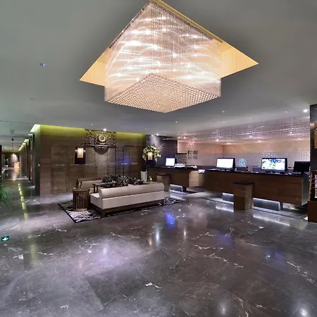 Hotel Equatorial Shanghai-3
