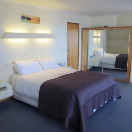 Stansbury Holiday Motel-2