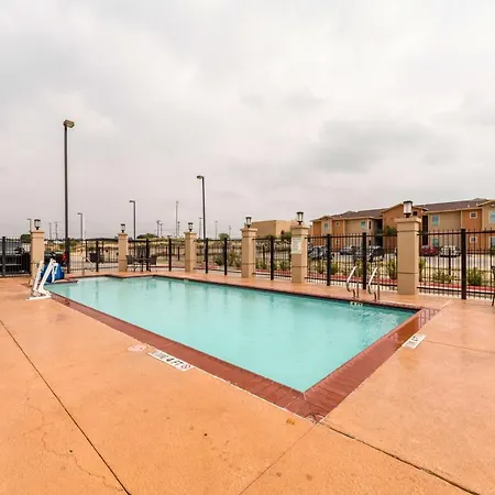 Motel 6-Laredo, TX - Airport-3