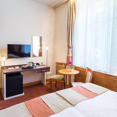 Hotel Spa Heviz-2