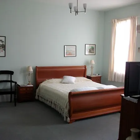 Stella'S Dromana Hotel-2