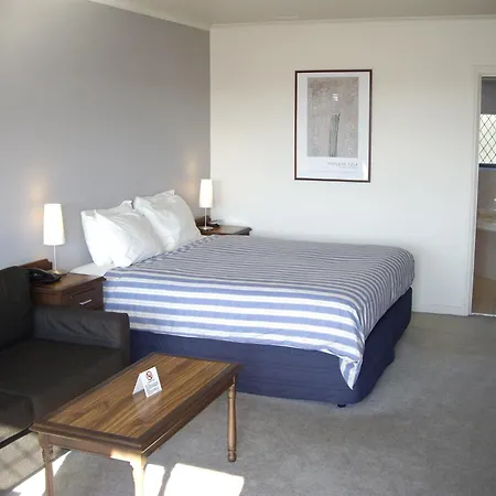 Best Western Plus The Tudor Box Hill-2