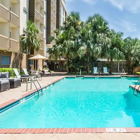 Wyndham Garden New Orleans Airport-3