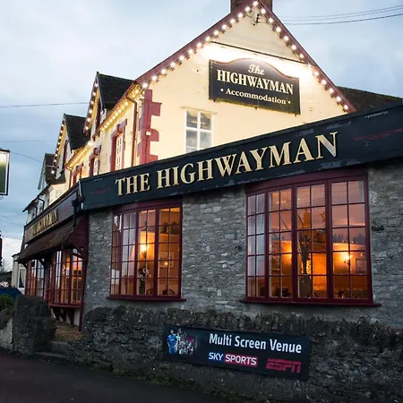 The Highwayman Inn-3