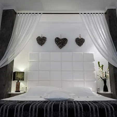 Dream Island Hotel-2