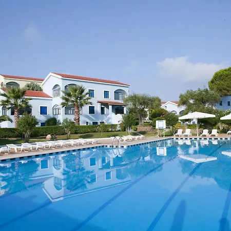 Govino Bay-2