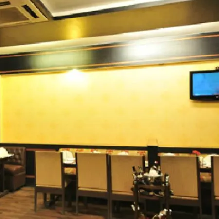 Hotel Paraag-2