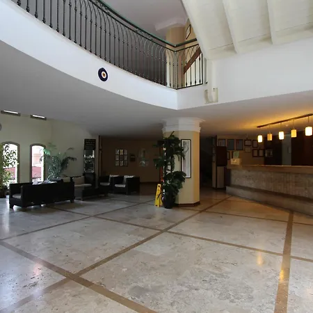 Club Aida-2