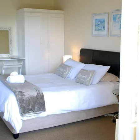 Mandalay Guest House Plettenberg Bay-3