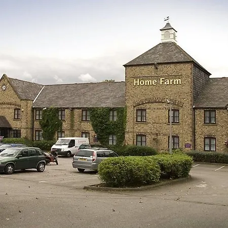 Premier Inn Hull West-3