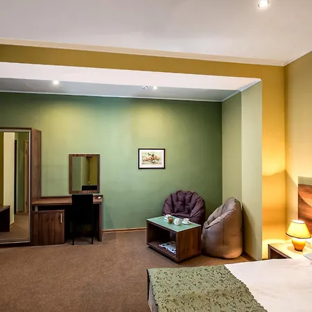 Lviv Central Jam Hotel-2