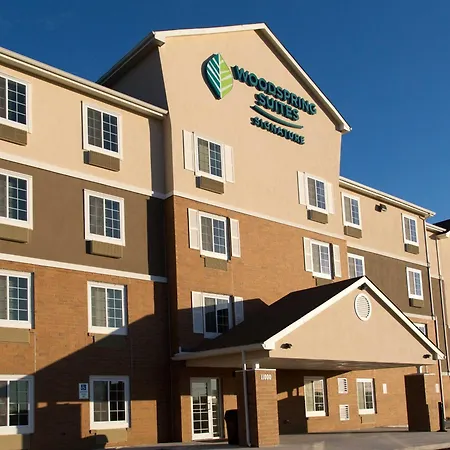 WoodSpring Suites Broken Arrow-3