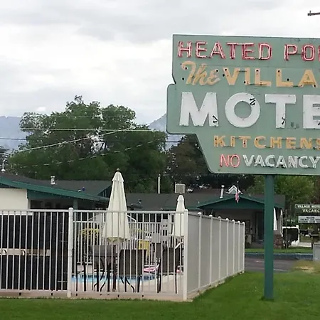 Bishop Village Motel-2