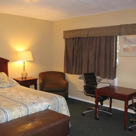 Ranch House Inn & Suites-3