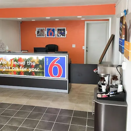 Motel 6-Connellys Springs, Nc-3
