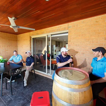 Howlong Golf Resort-3