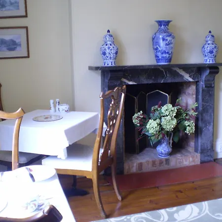 Buckley Farmhouse Bed And Breakfast-3