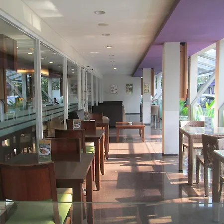 Hotel Anggrek Gandasari-3