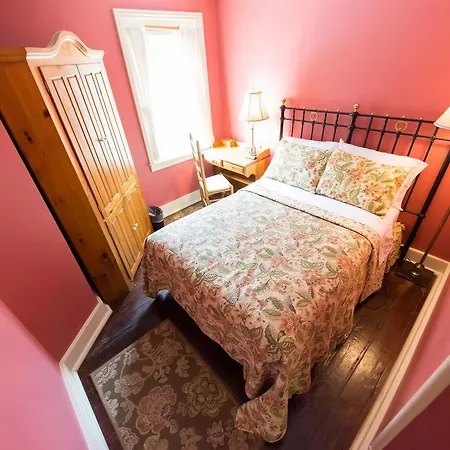 Thomas Bond House Bed And Breakfast-2