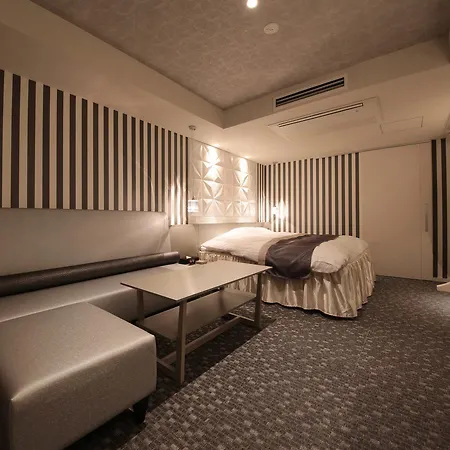 N Hotel-2