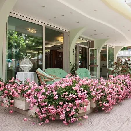 Hotel Ancora-2
