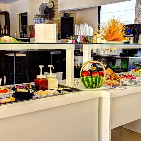 Zante Plaza Hotel & Apartments-3
