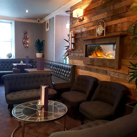 The Fairburn Hotel-3