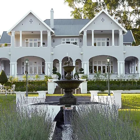 Parkes Manor-2