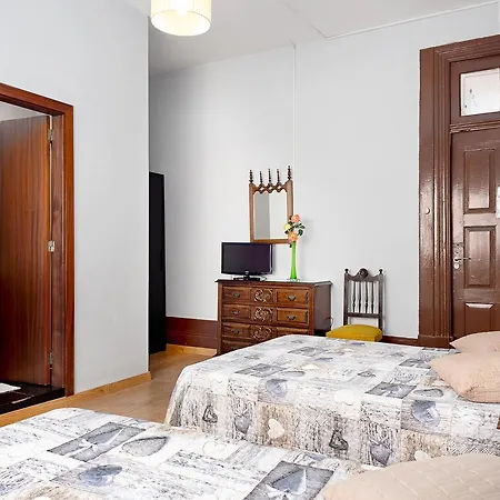Almada Guest House-2
