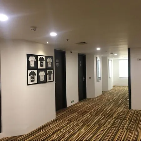 Lemon Tree Hotel, Banjara Hills, Hyderabad-3